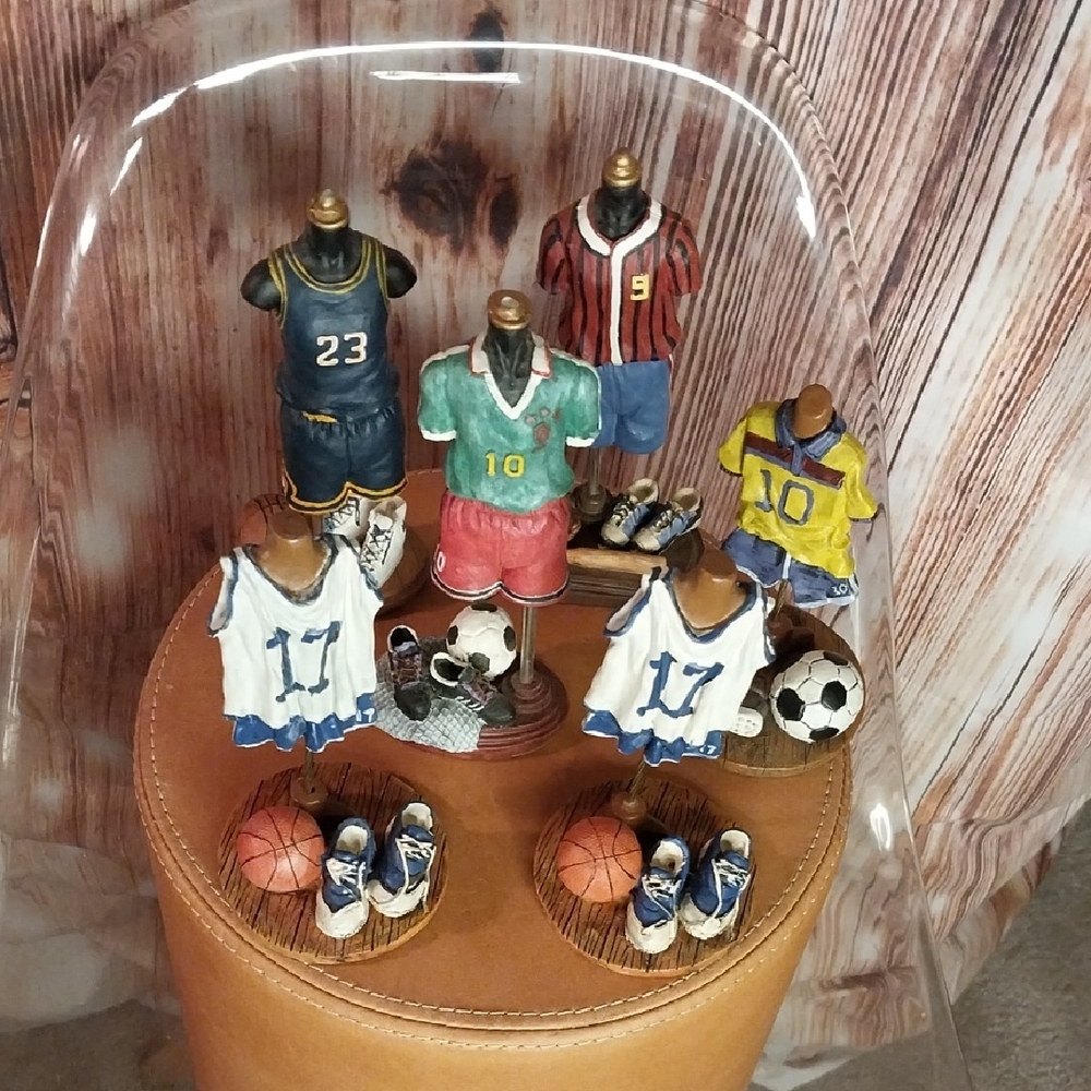 Vintage 6 Sports Figurines